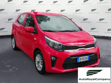 Car image 13