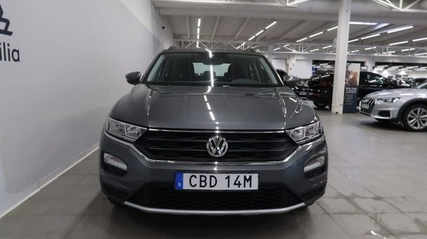 Volkswagen T-Roc 1.5 TSI DSG 111 kW image number 2