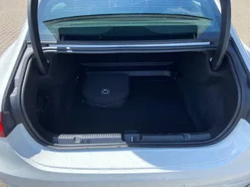 Car image 42