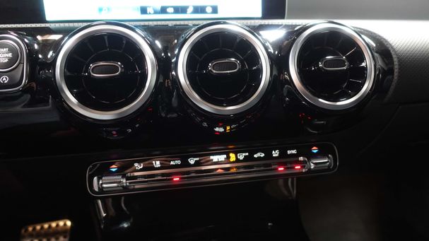 Mercedes-Benz CLA 180 85 kW image number 27