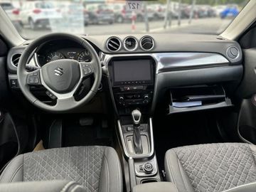 Car image 13