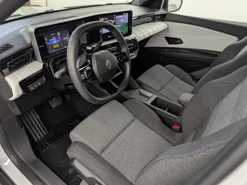 Car image 36