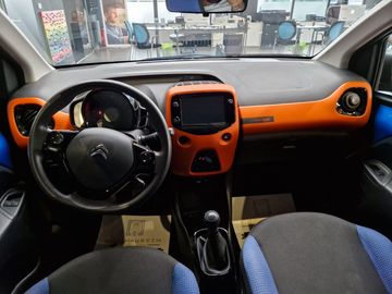 Car image 15