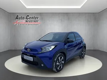 Car image 1