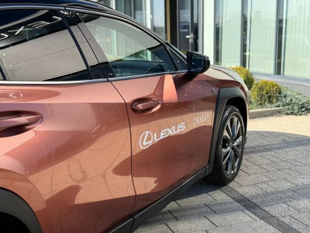 Lexus UX 135 kW image number 7