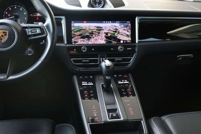 Car image 31