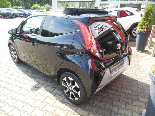 Toyota Aygo X 53 kW image number 3