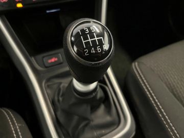 Car image 31