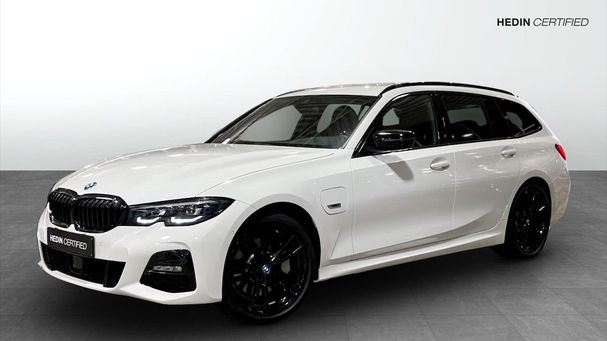 BMW 330 Touring e M Sport xDrive 216 kW image number 1