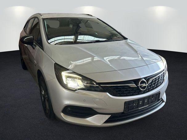 Opel Astra 1.2 Turbo Sports Tourer 107 kW image number 2