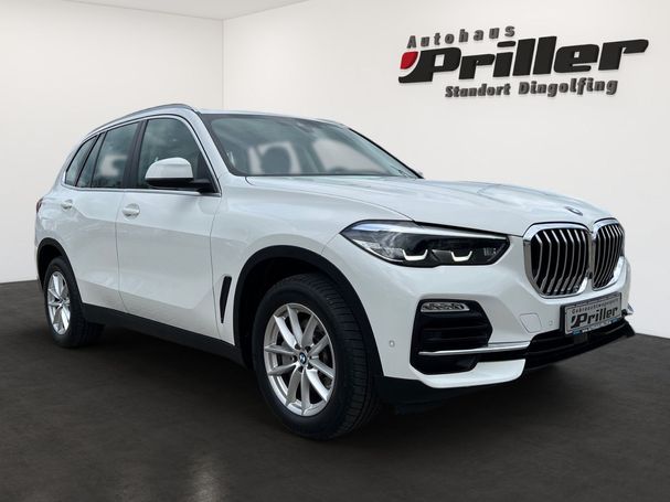 BMW X5 xDrive 195 kW image number 2