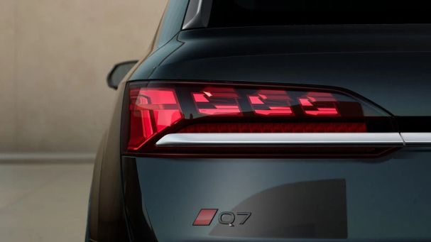 Audi Q7 55 TFSIe quattro S-Line 280 kW image number 11