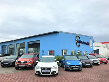 Car image 21