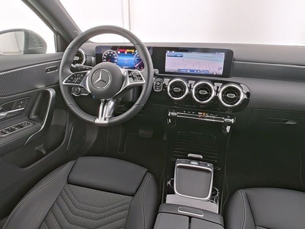 Mercedes-Benz A 180 d 85 kW image number 11