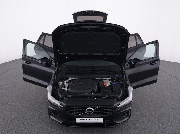 Volvo V60 T6 R Design Expression AWD Recharge 251 kW image number 13