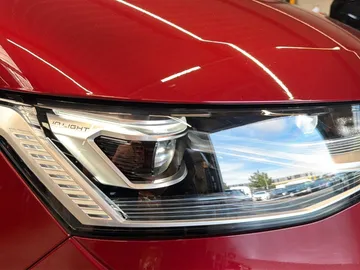 Car image 31