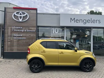 Car image 3