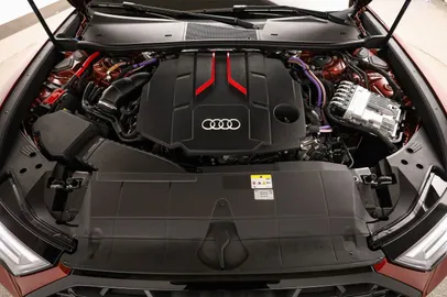Car image 25
