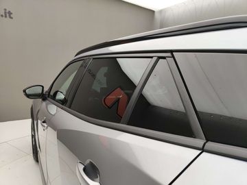 Car image 41