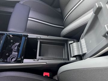 Car image 45