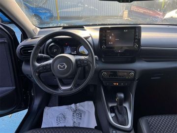 Car image 14