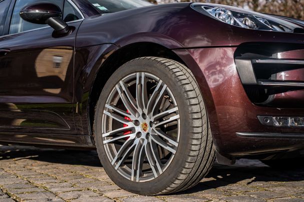 Porsche Macan Turbo PDK 294 kW image number 31