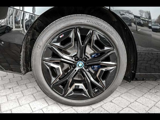 BMW iX M Sport 385 kW image number 5