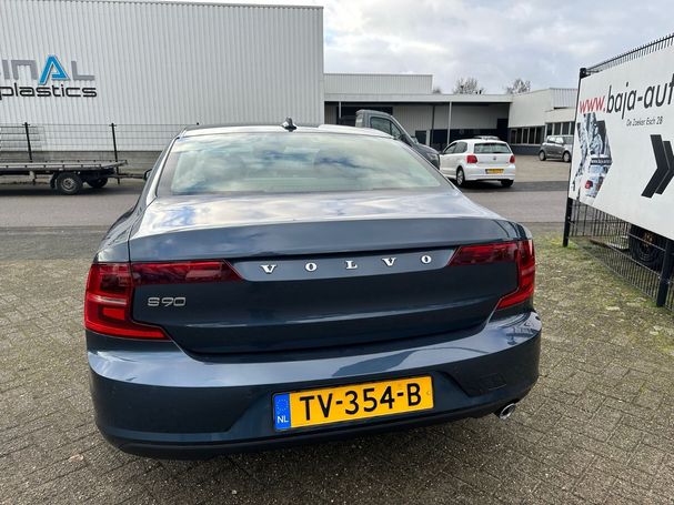 Volvo S90 Momentum D3 110 kW image number 6