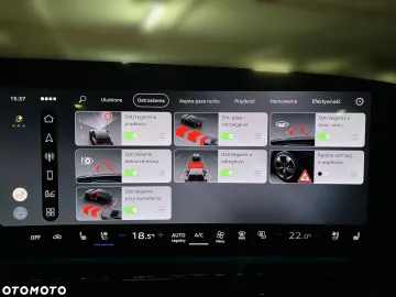Car image 40