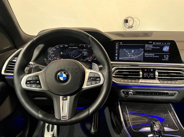 BMW X7 M50i xDrive 390 kW image number 11