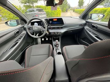 Car image 21