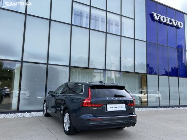 Volvo V60 D3 Momentum 110 kW image number 10