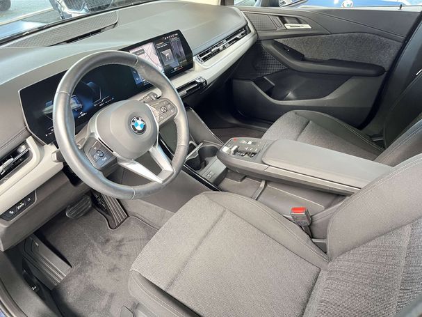 BMW 216i Active Tourer Active Tourer 90 kW image number 11