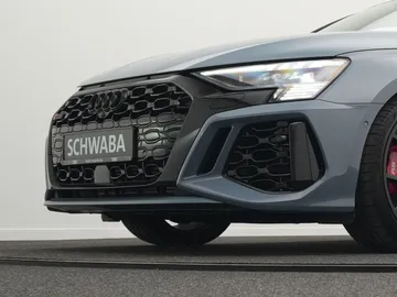 Car image 42