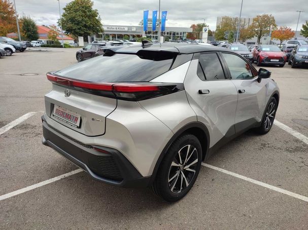 Toyota C-HR 2.0 Hybrid 145 kW image number 4