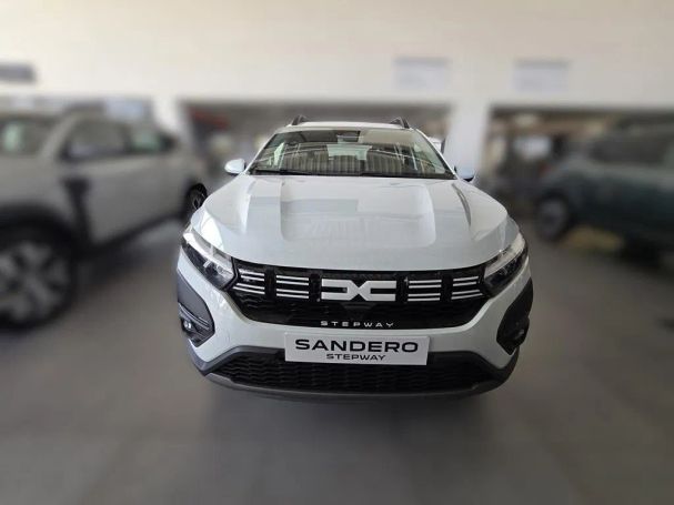 Dacia Sandero Stepway 66 kW image number 2