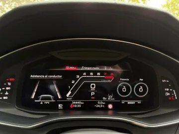 Car image 34