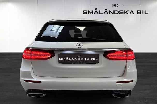 Mercedes-Benz E 220 d T Avantgarde 143 kW image number 4