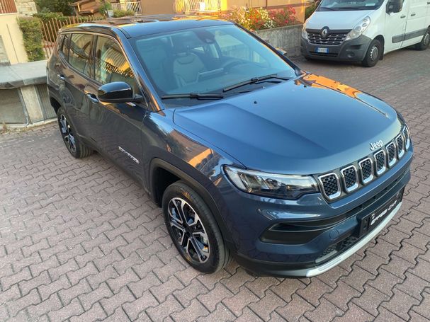 Jeep Compass 1.5 T4 e-Hybrid Altitude DCT 96 kW image number 2