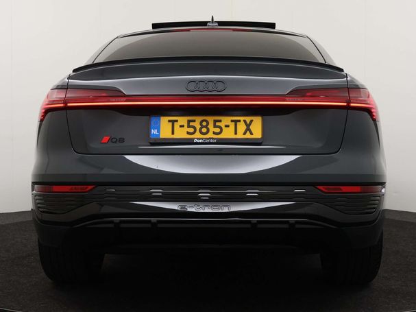 Audi Q8 50 e-tron Sportback 250 kW image number 9