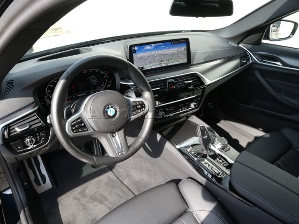 BMW 530d xDrive 210 kW image number 3