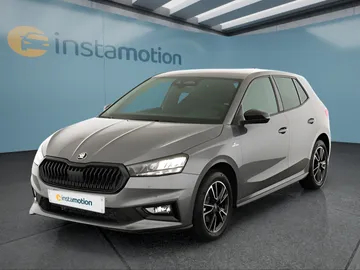 Car image 30
