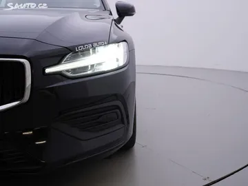 Car image 32