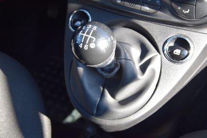 Car image 15