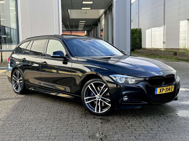 BMW 320d Touring 140 kW image number 38