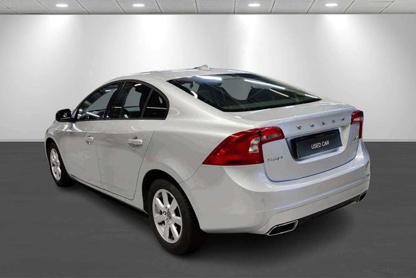 Volvo S60 D4 Kinetic 133 kW image number 4