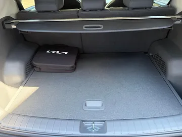 Car image 29