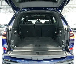 Car image 49