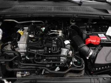 Car image 23