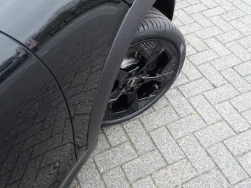 Car image 45